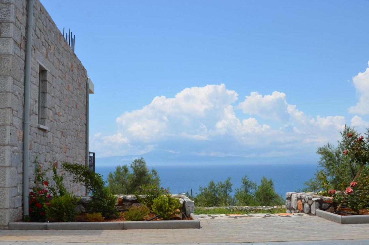 Verga'S Apartments Kalamata Exterior photo