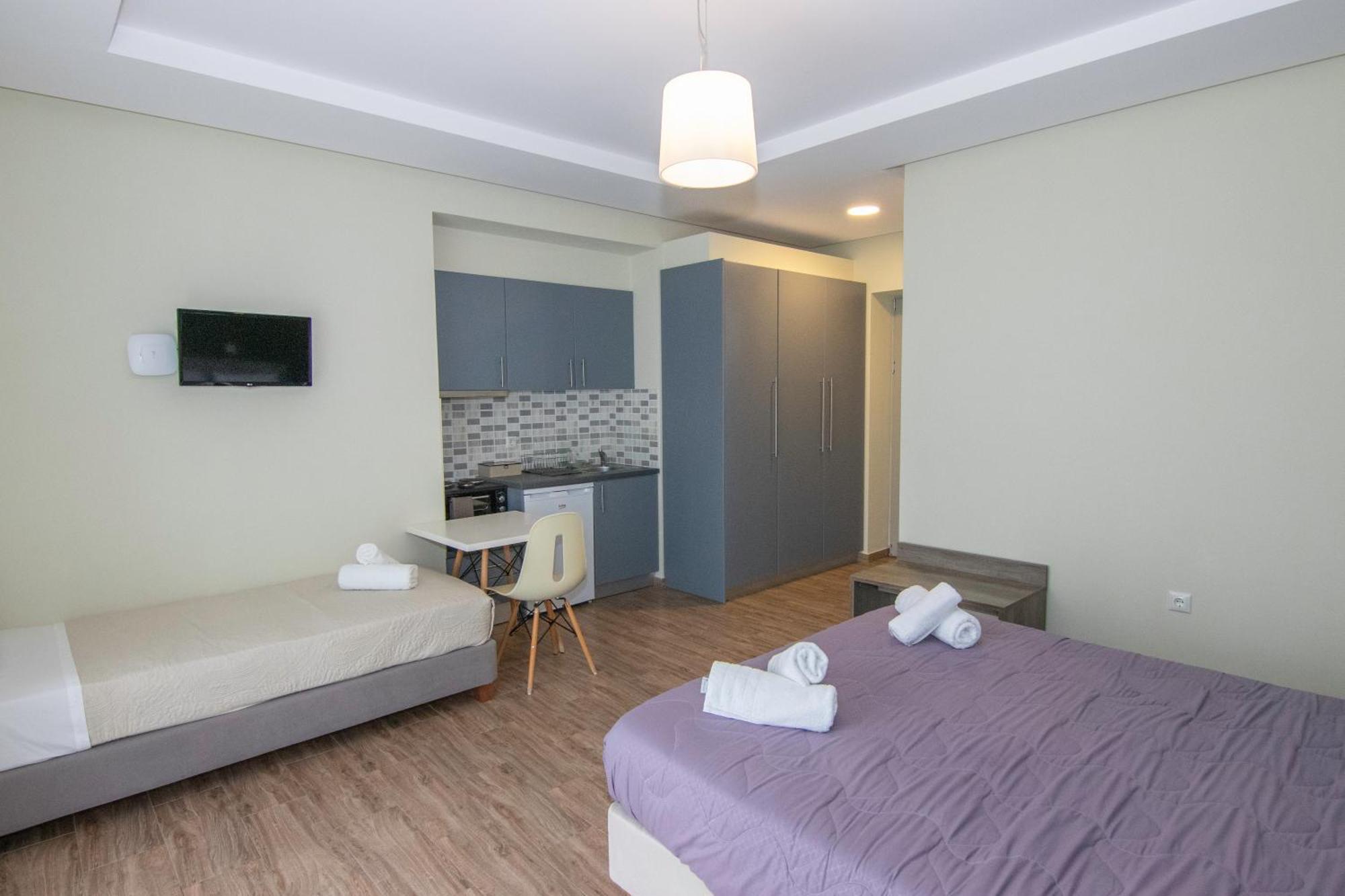 Verga'S Apartments Kalamata Exterior photo
